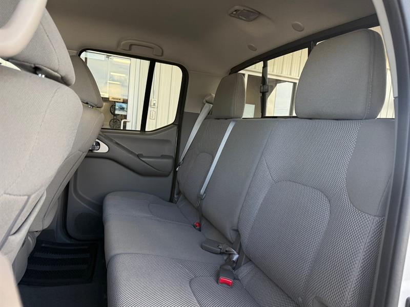 nissan Frontier 2019 - 34