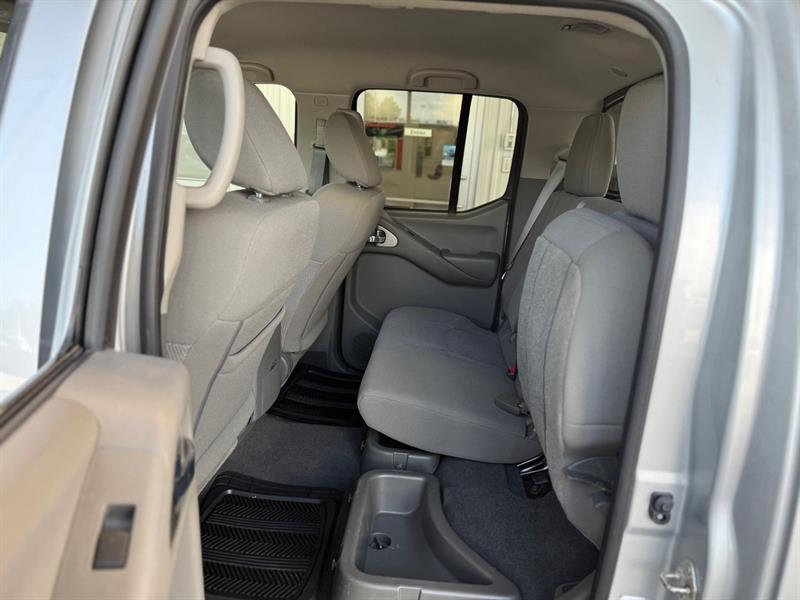 nissan Frontier 2019 - 35