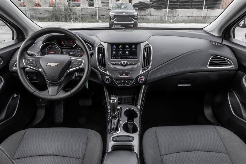 chevrolet Cruze 2019 - 30