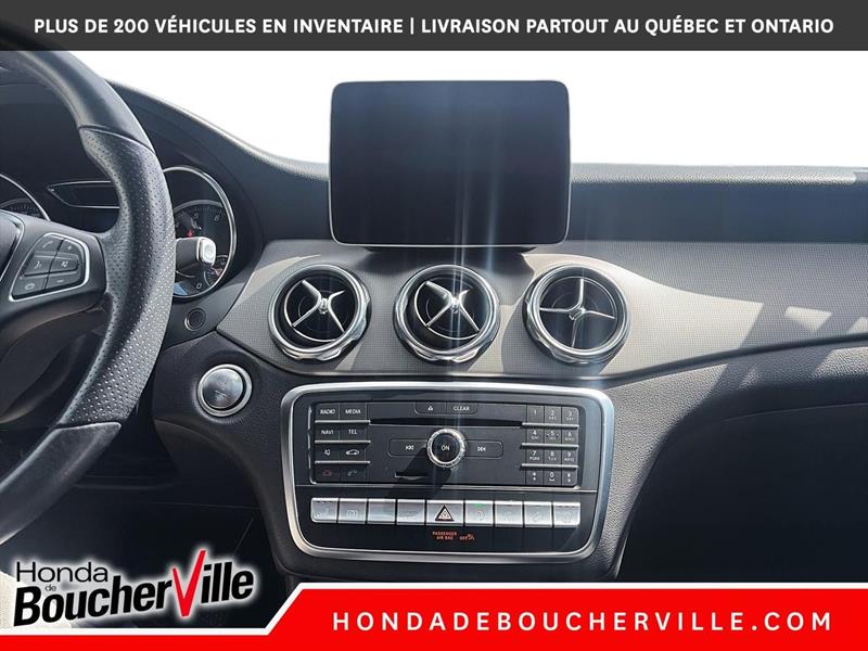 mercedes-benz GLA 2019 - 33