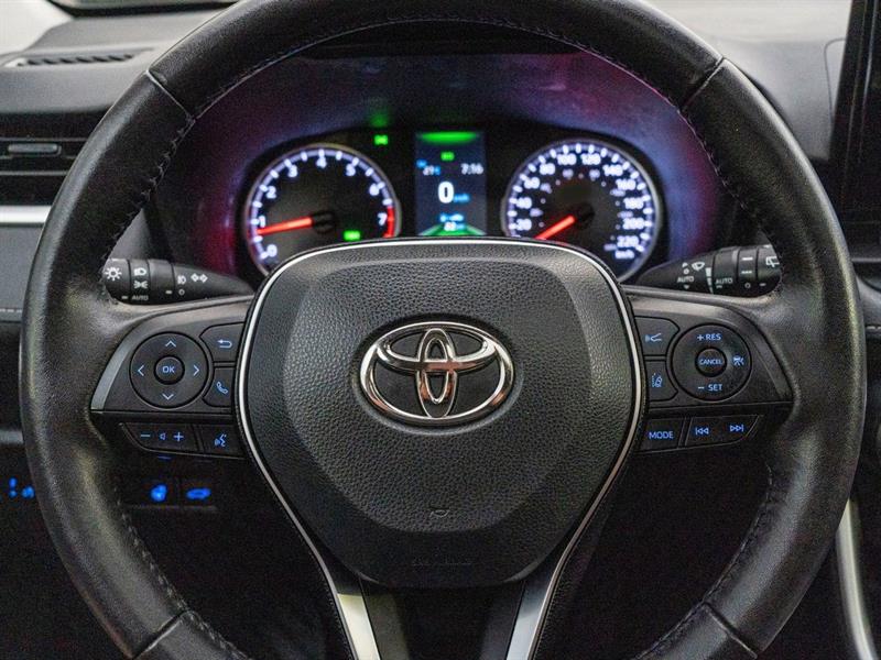 toyota RAV4 2021 - 8