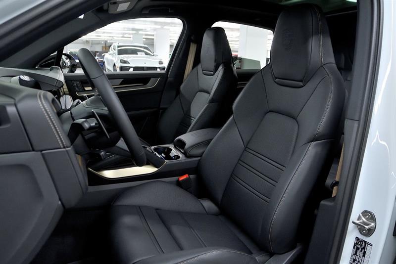 porsche Cayenne 2025 - 15