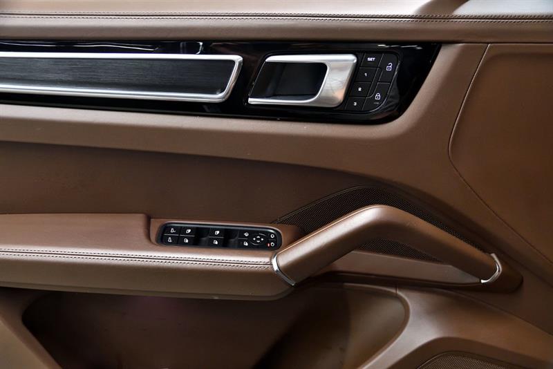 porsche Cayenne 2022 - 38