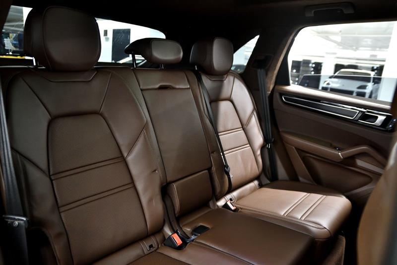 porsche Cayenne 2022 - 43
