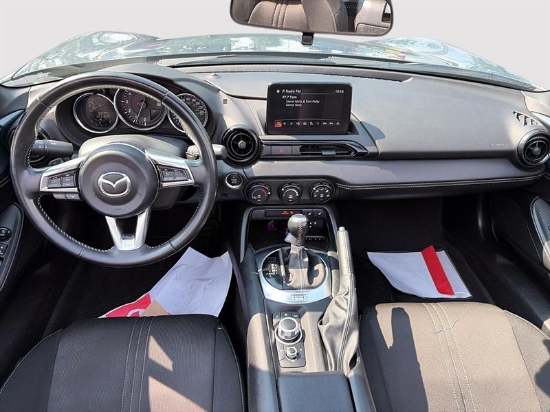 mazda MX-5 2022 - 8