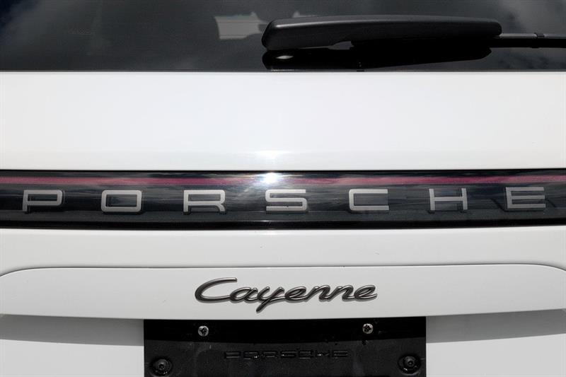 porsche Cayenne 2023 - 16
