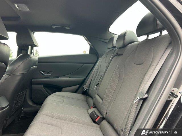 hyundai Elantra 2021 - 26