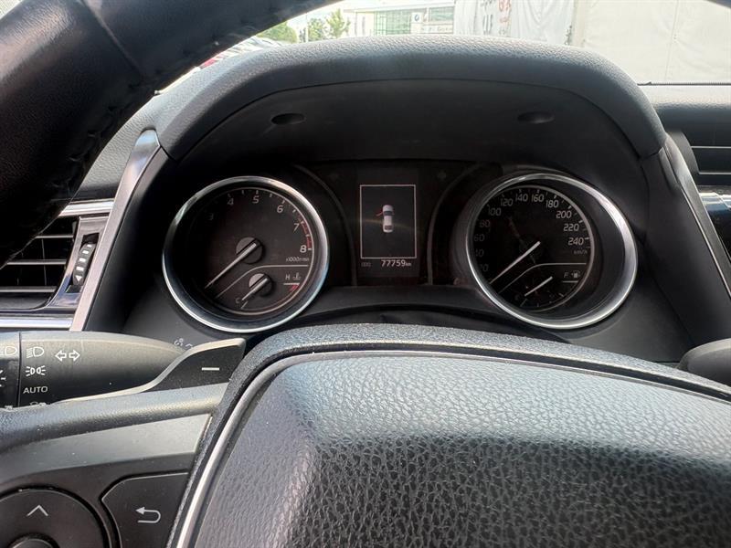 toyota Camry 2018 - 8
