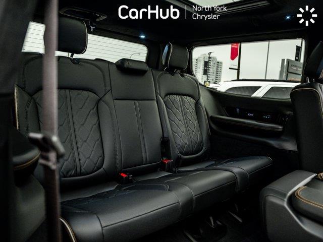jeep Grand Wagoneer 2026 - 12