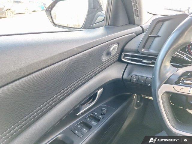 hyundai Elantra 2023 - 17