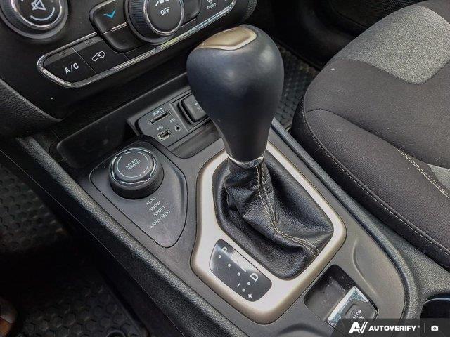 jeep Cherokee 2018 - 17