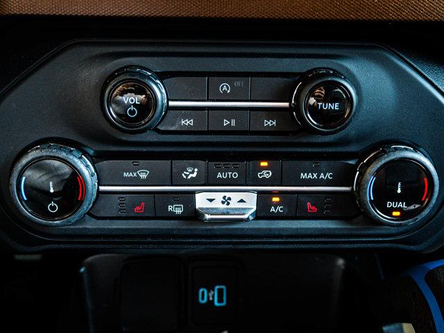 ford Bronco 2022 - 26