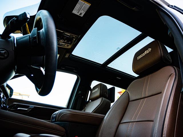 chevrolet Suburban 2026 - 16