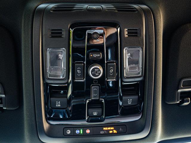 chevrolet Suburban 2026 - 31