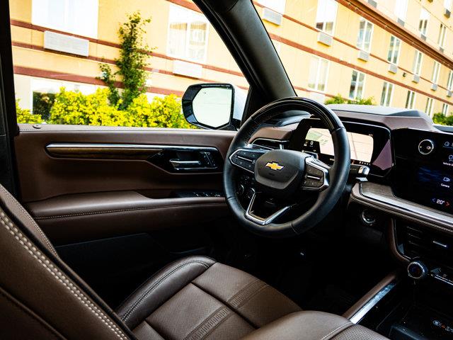chevrolet Suburban 2026 - 35