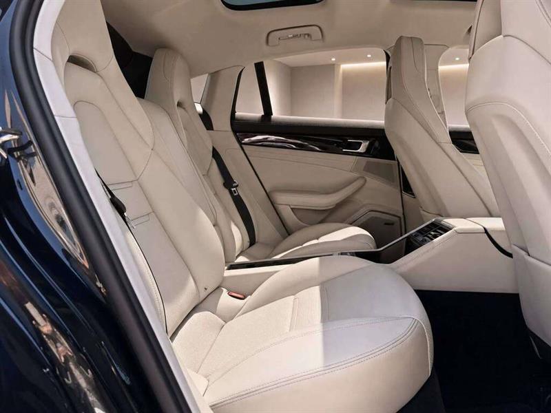 porsche Panamera 2018 - 10