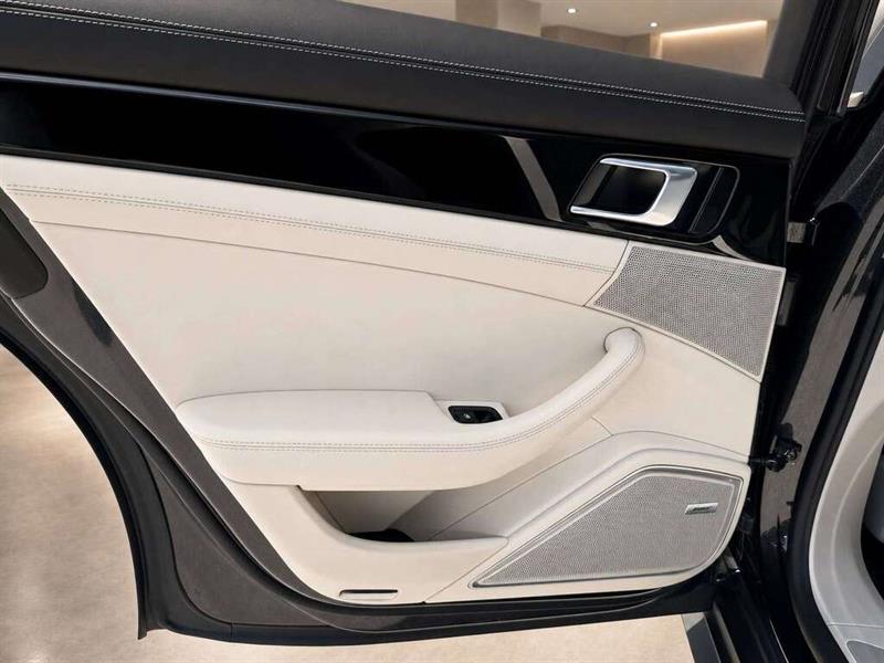 porsche Panamera 2018 - 14