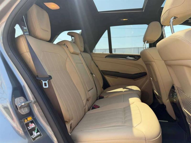 mercedes-benz GLE 2018 - 33