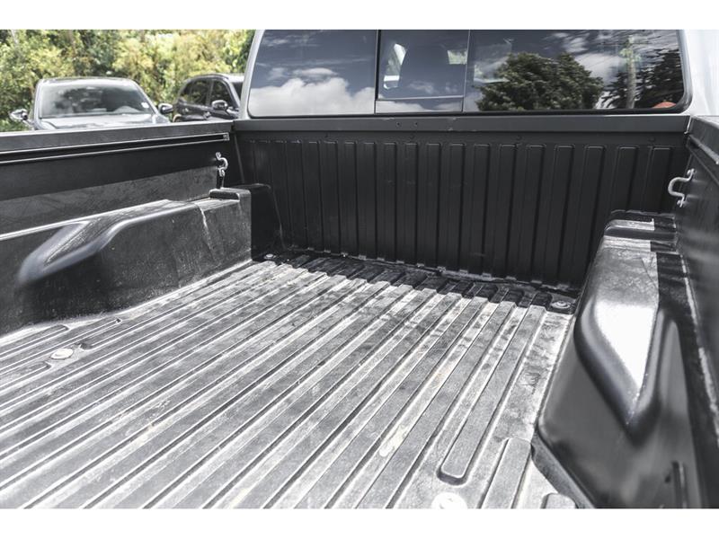 toyota Tacoma 2023 - 11