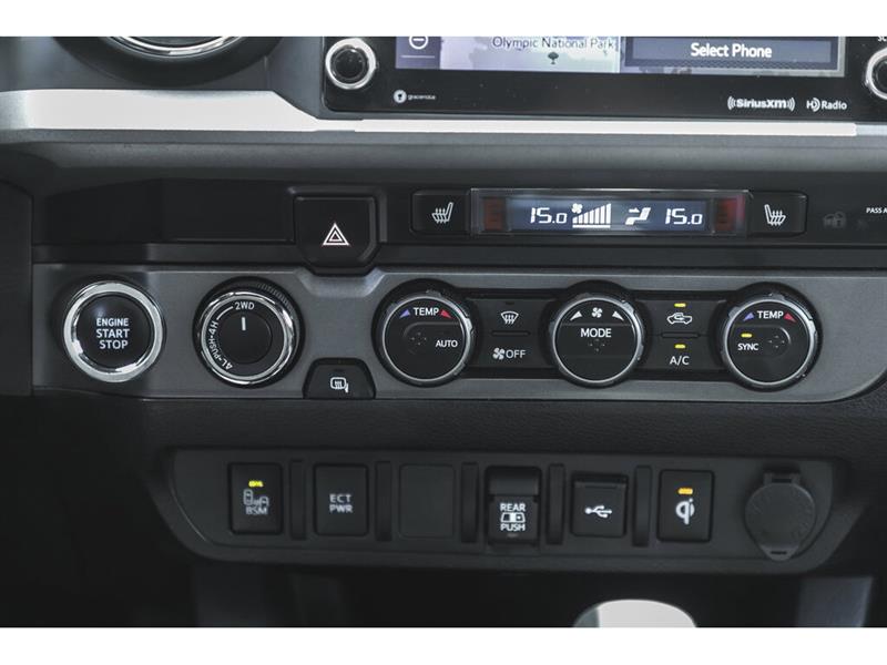 toyota Tacoma 2023 - 26