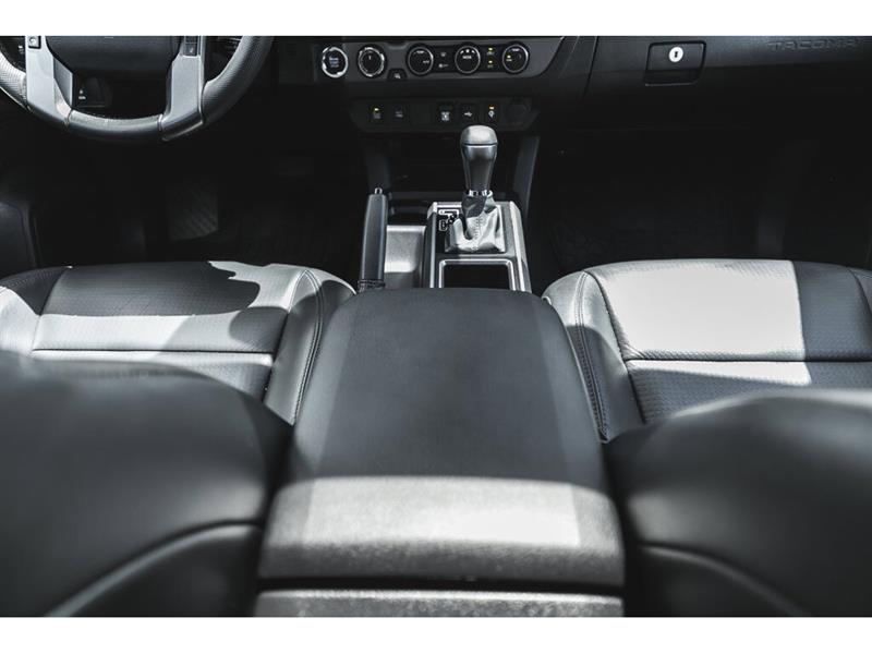 toyota Tacoma 2023 - 28