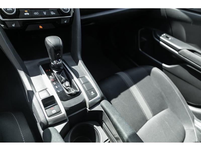 honda Civic Sedan 2019 - 31