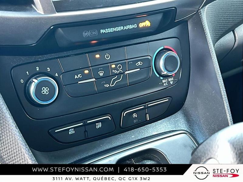 ford Transit Connect 2023 - 16