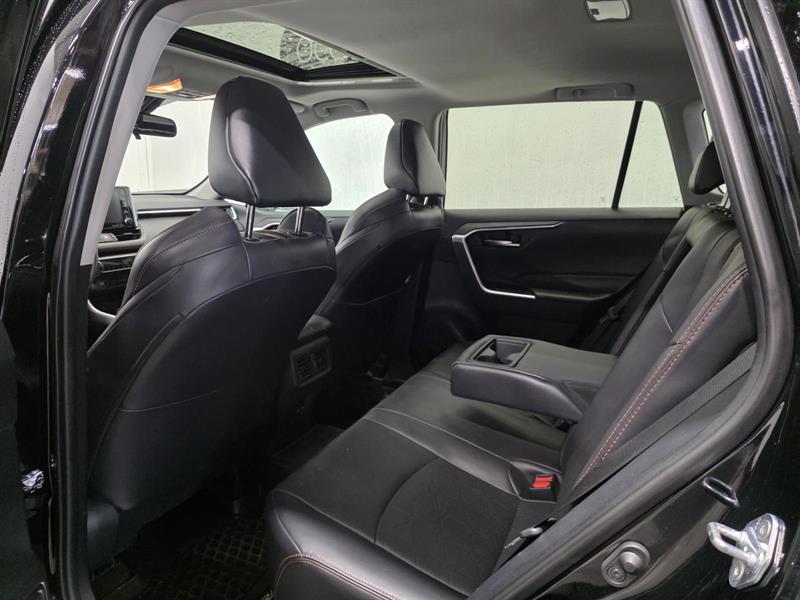 toyota RAV4 2019 - 17