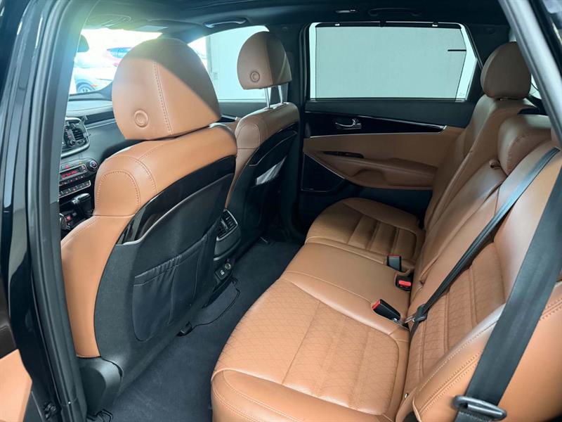 kia Sorento 2019 - 16