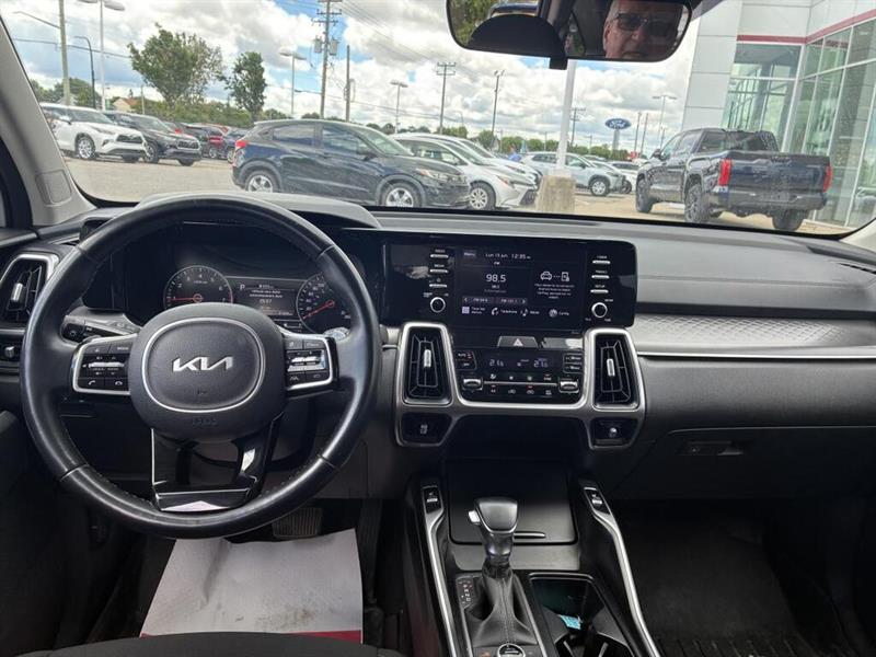 kia Sorento 2022 - 13