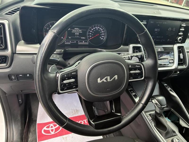 kia Sorento 2022 - 17