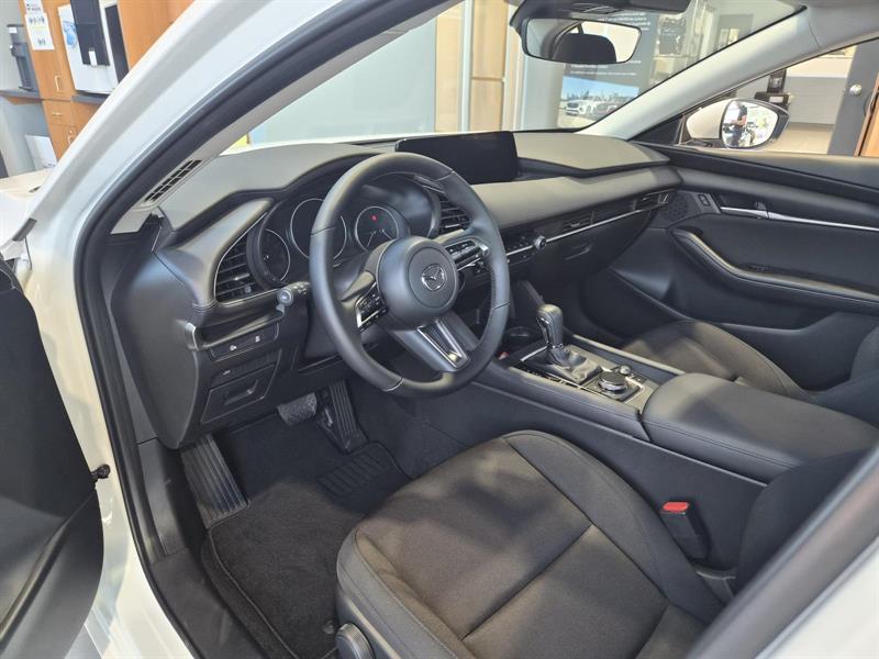mazda Mazda3 2025 - 8