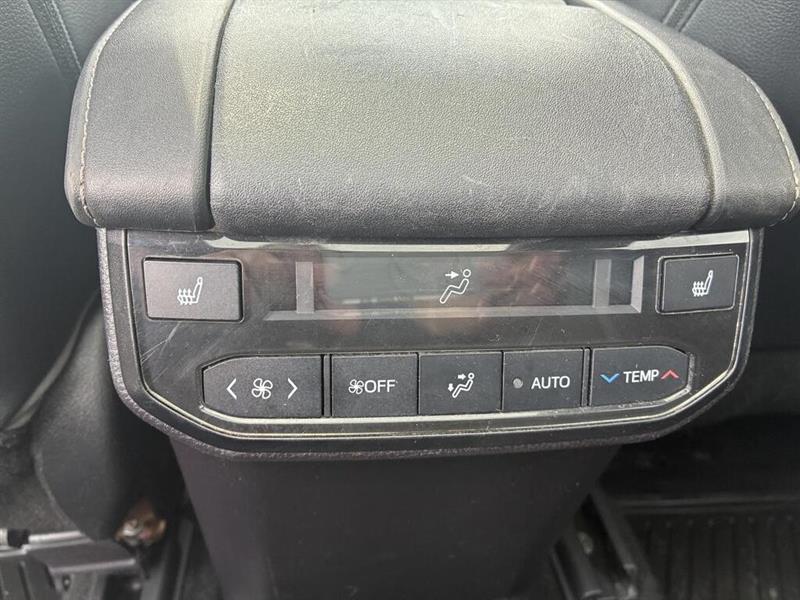 toyota Highlander 2021 - 18