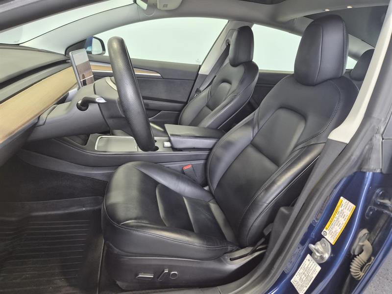 tesla Model 3 2021 - 12