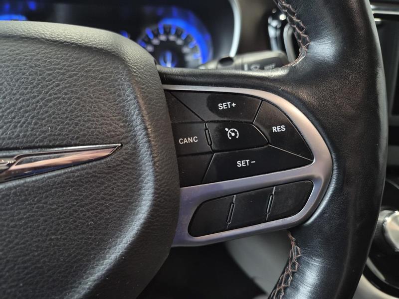 chrysler Pacifica 2019 - 16