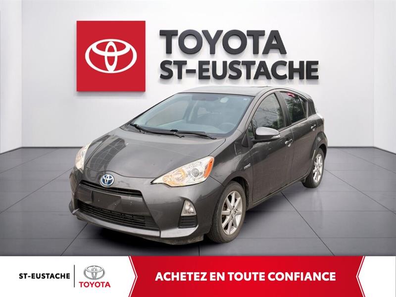 toyota Prius c 2014