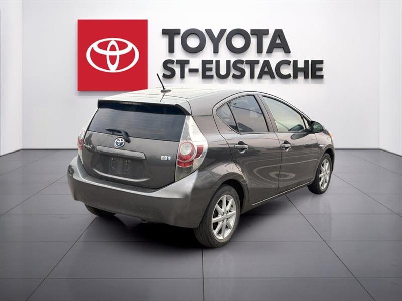 toyota Prius c 2014 - 3