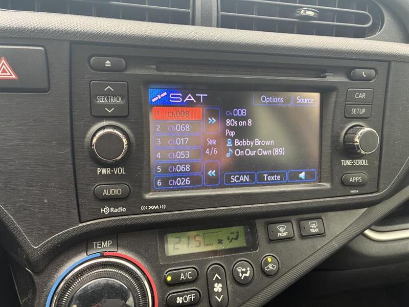 toyota Prius c 2014 - 14