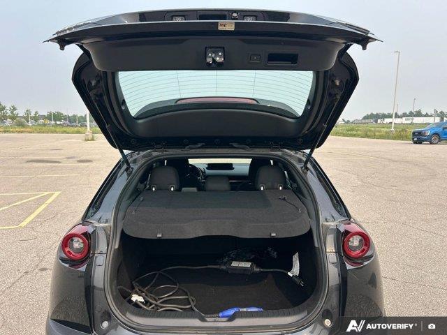 mazda MX-30 EV 2022 - 12