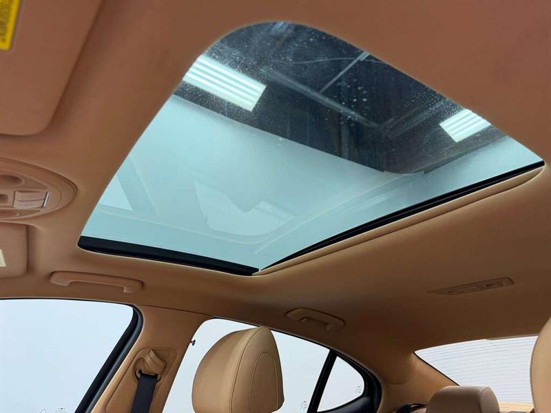 genesis G70 2022 - 26