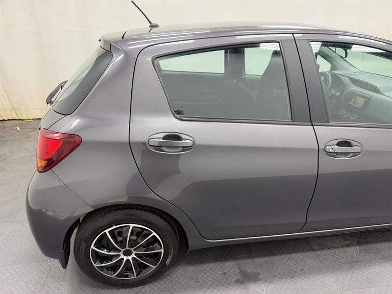 toyota Yaris 2017 - 12