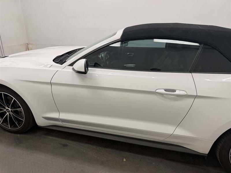 ford Mustang 2022 - 5