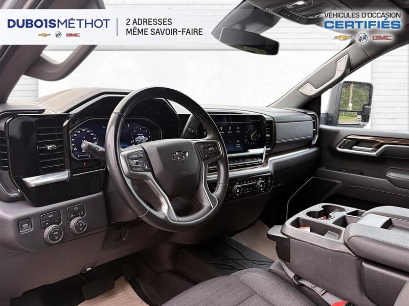 chevrolet Silverado 1500 2025 - 21