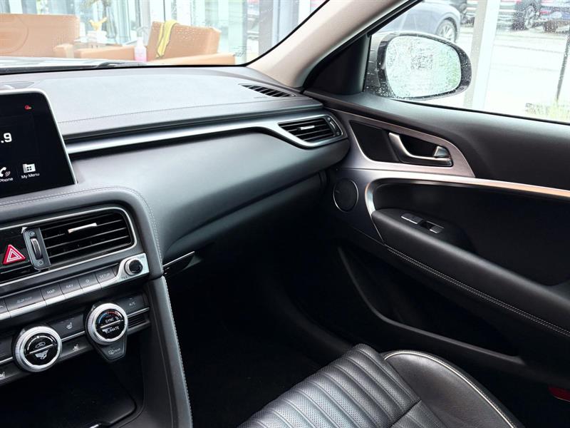 genesis G70 2021 - 17