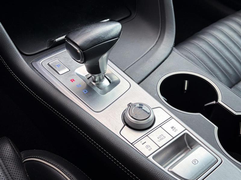 genesis G70 2021 - 23
