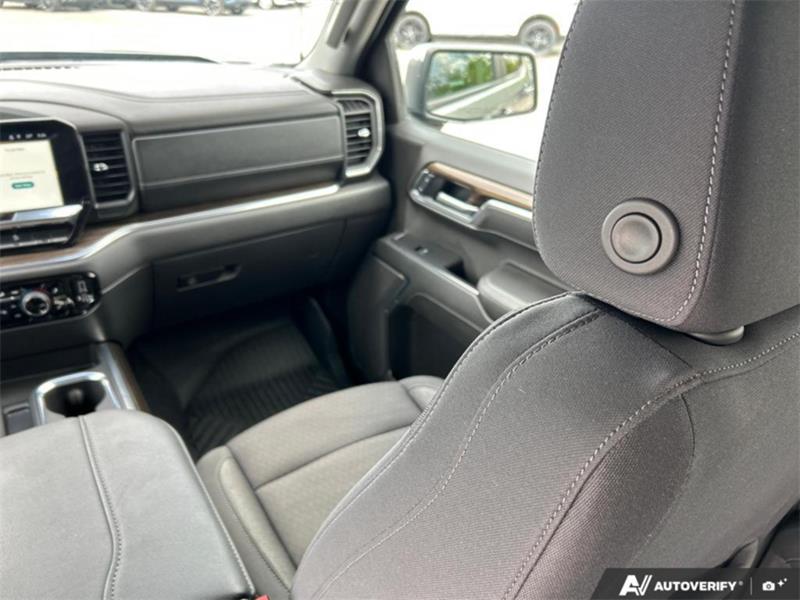 chevrolet Silverado 1500 2025 - 28