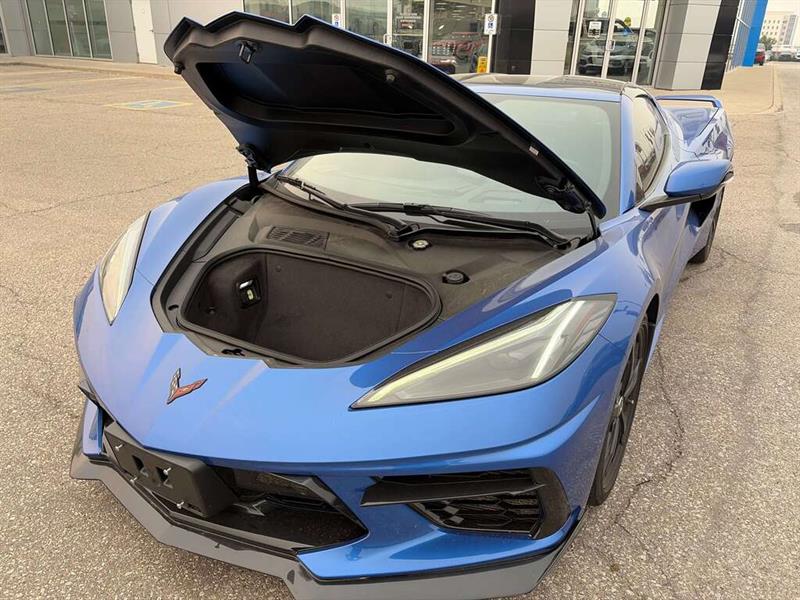 chevrolet Corvette 2021 - 10