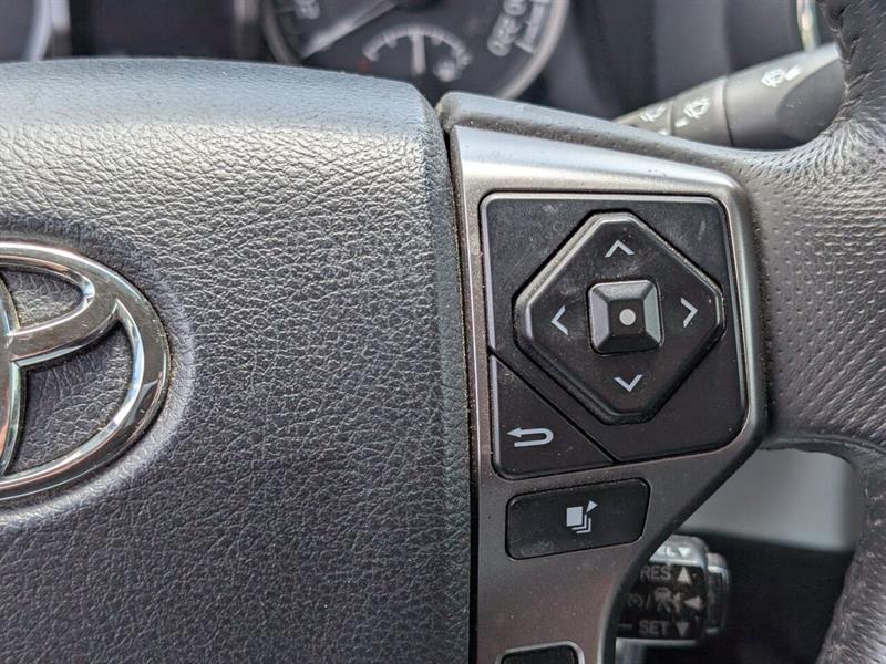 toyota Tacoma 2019 - 14