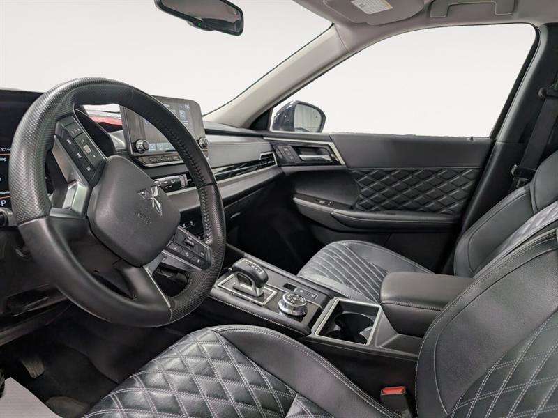 mitsubishi Outlander Plug-In Hybrid 2025 - 6