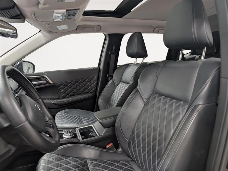 mitsubishi Outlander Plug-In Hybrid 2025 - 7